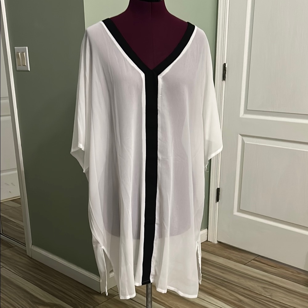 Elegant White and Black Swim Cover-Up